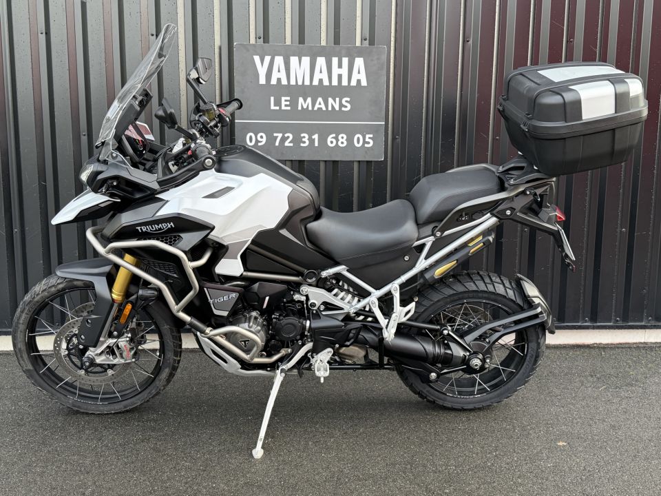 TRIUMPH TIGER 1200 RALLY EXPLORER 4