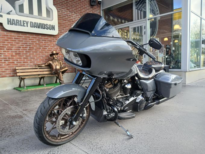 HARLEY-DAVIDSON TOURING ROAD GLIDE 1923 ST 4