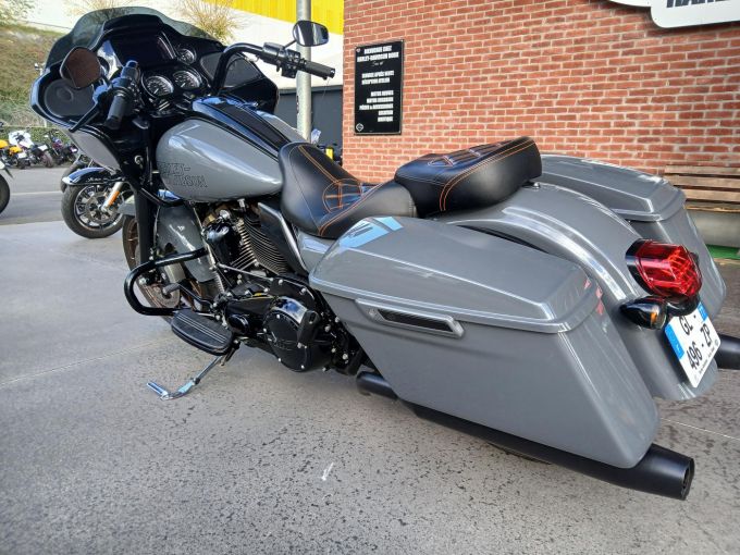 HARLEY-DAVIDSON TOURING ROAD GLIDE 1923 ST 4