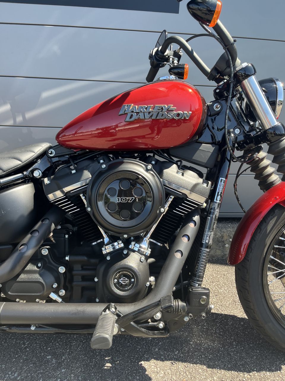 HARLEY-DAVIDSON SOFTAIL STREET BOB 1745 4