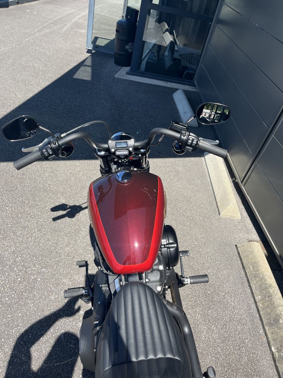 HARLEY-DAVIDSON SOFTAIL STREET BOB 1745 4