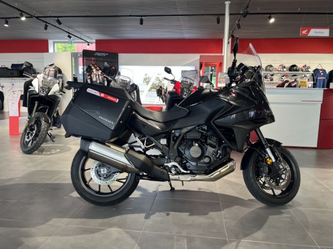 HONDA NT1100 4