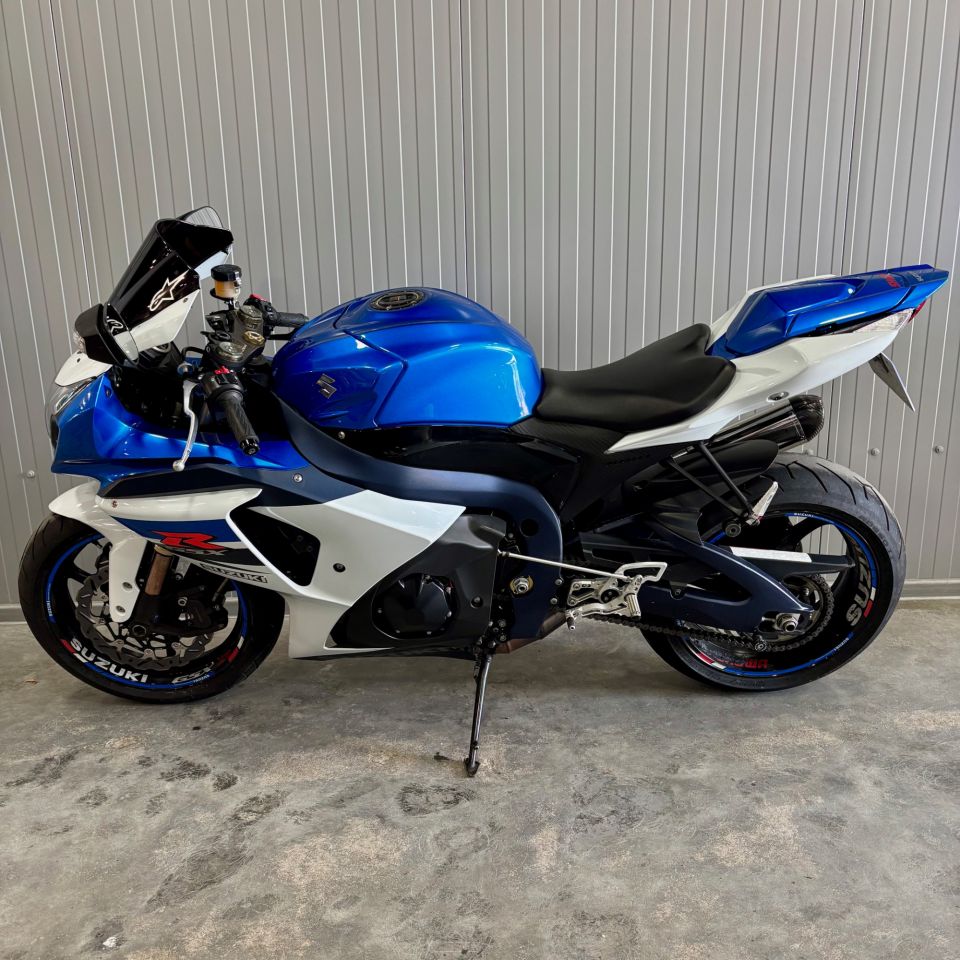 SUZUKI GSX-R 1000 4