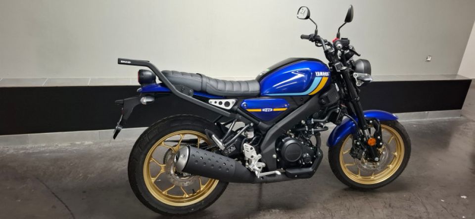 YAMAHA XSR 125 4