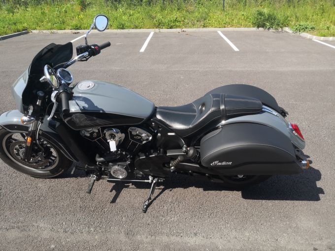 INDIAN SCOUT BOBBER 1133 4