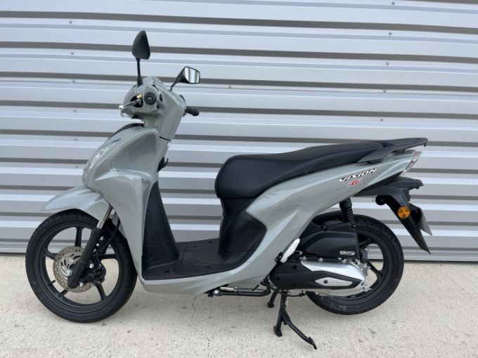 HONDA VISION 110 4