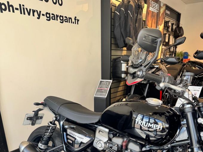 TRIUMPH SPEED TWIN 1200 4