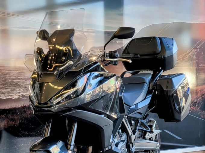 HONDA NT 1100 4