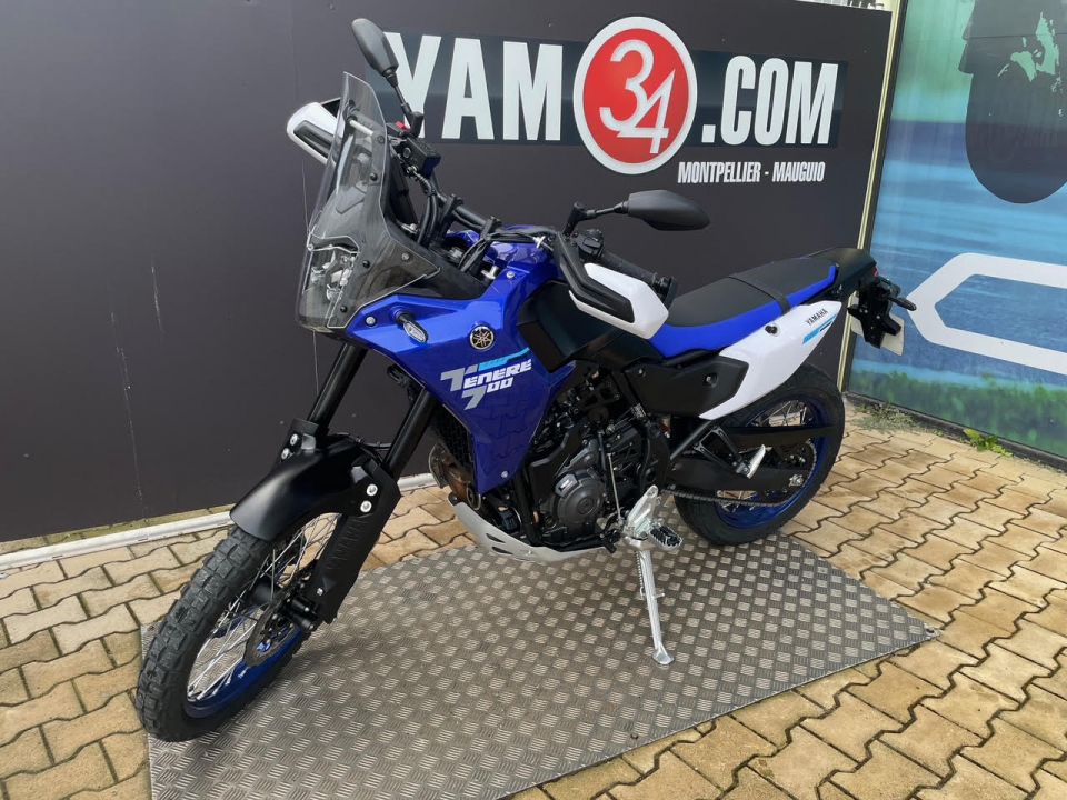 YAMAHA XTZ TENERE 700 4