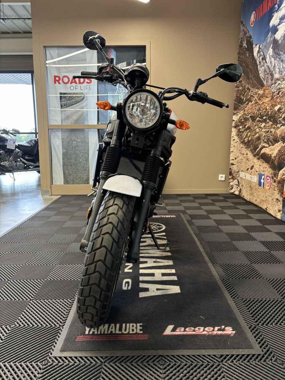 YAMAHA XSR 700 XTRIBUTE 4