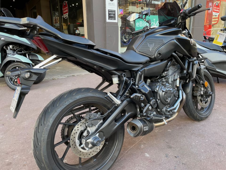 YAMAHA MT 07 1EREMAIN/ARROW/REVISEE/GARANTIE 4