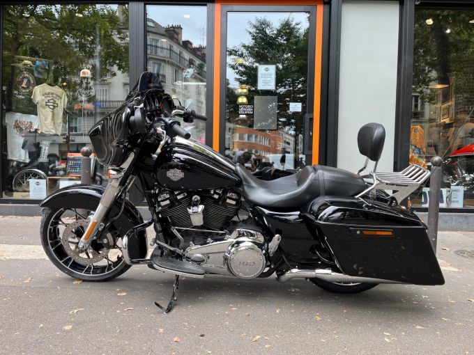 HARLEY-DAVIDSON TOURING STREET GLIDE 1868 SPECIAL 4