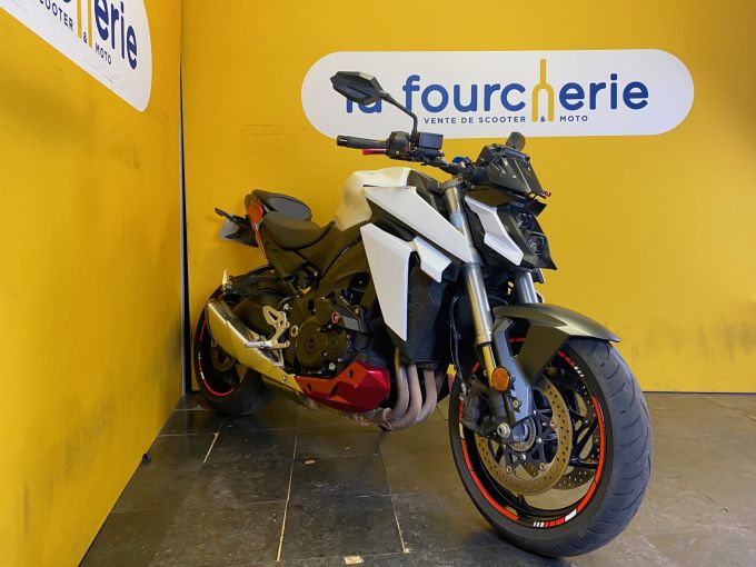 SUZUKI GSX-S 950 A2 4