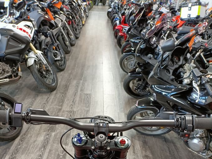 TALARIA STING 4000 OFF ROAD 4