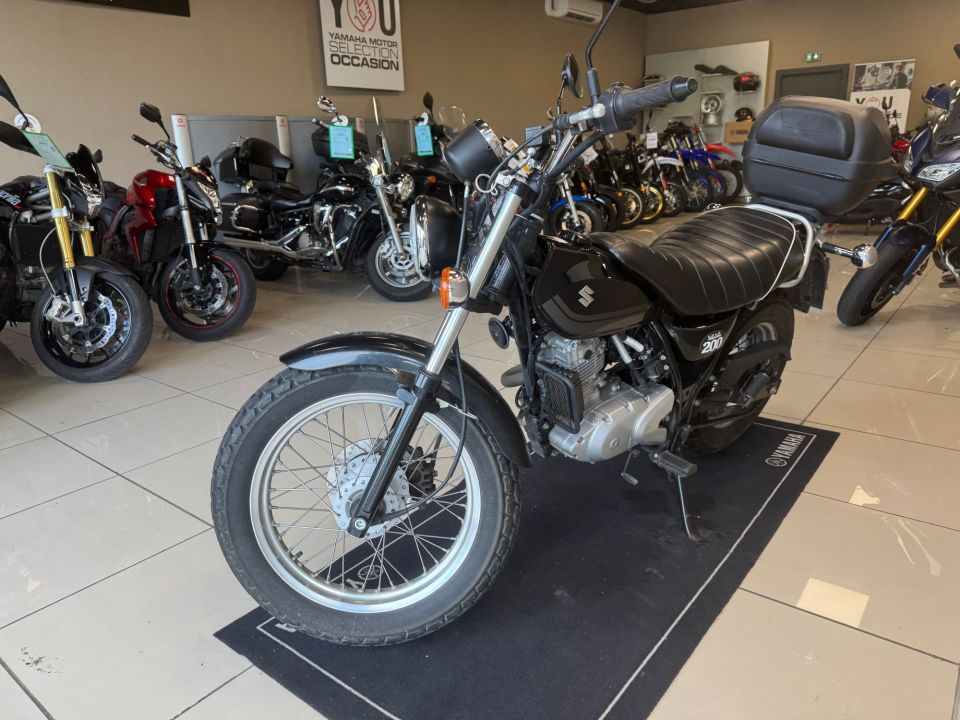 SUZUKI RV VANVAN 200 4