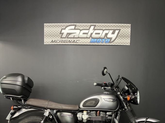 TRIUMPH Bonneville T120 Black 4