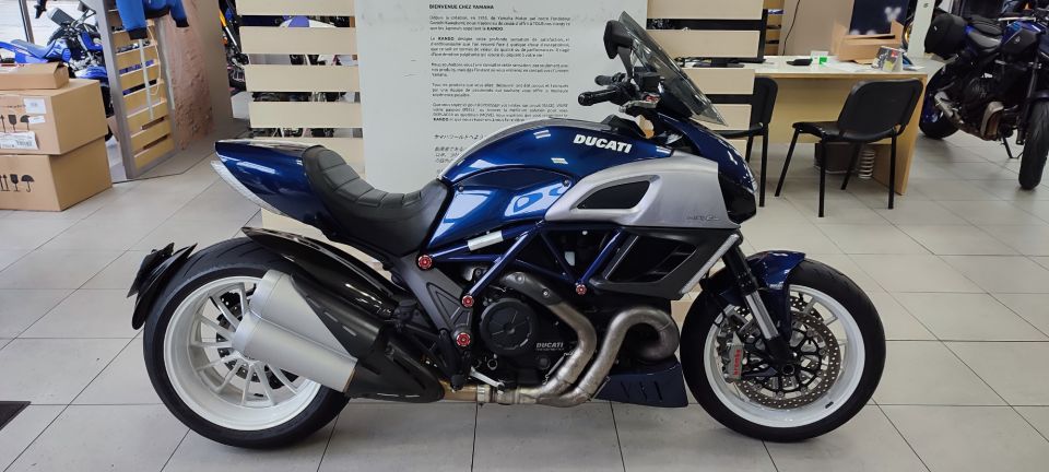DUCATI DIAVEL 4