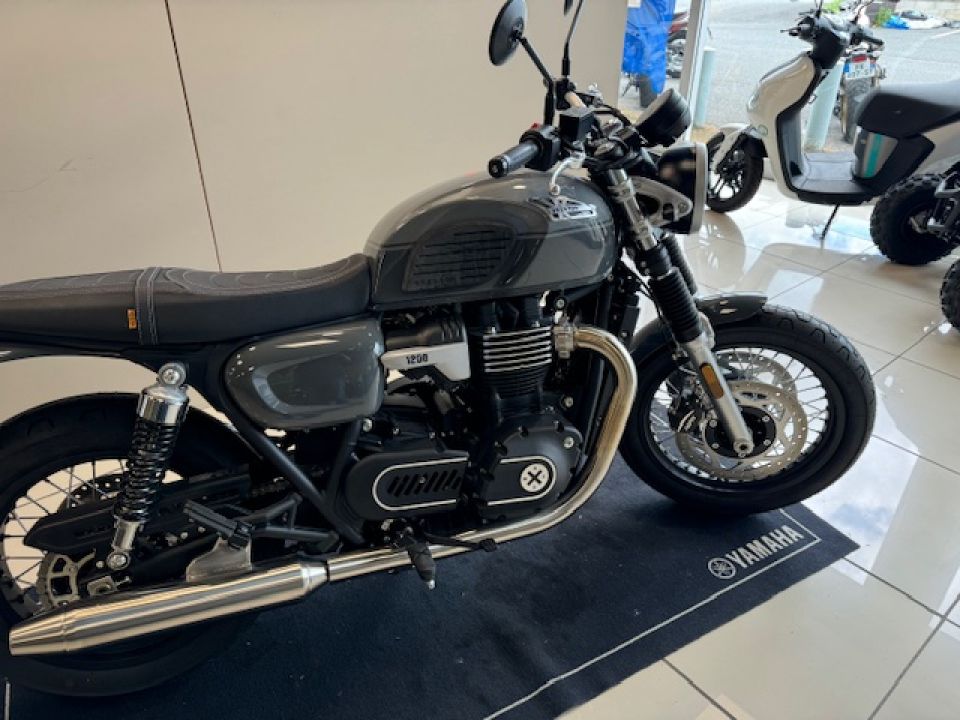 BRIXTON MOTORCYCLES CROMWELL 1200 4