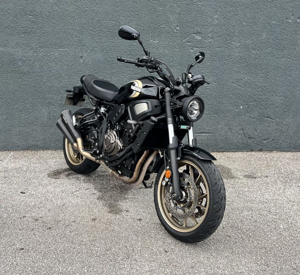 YAMAHA XSR 700 4