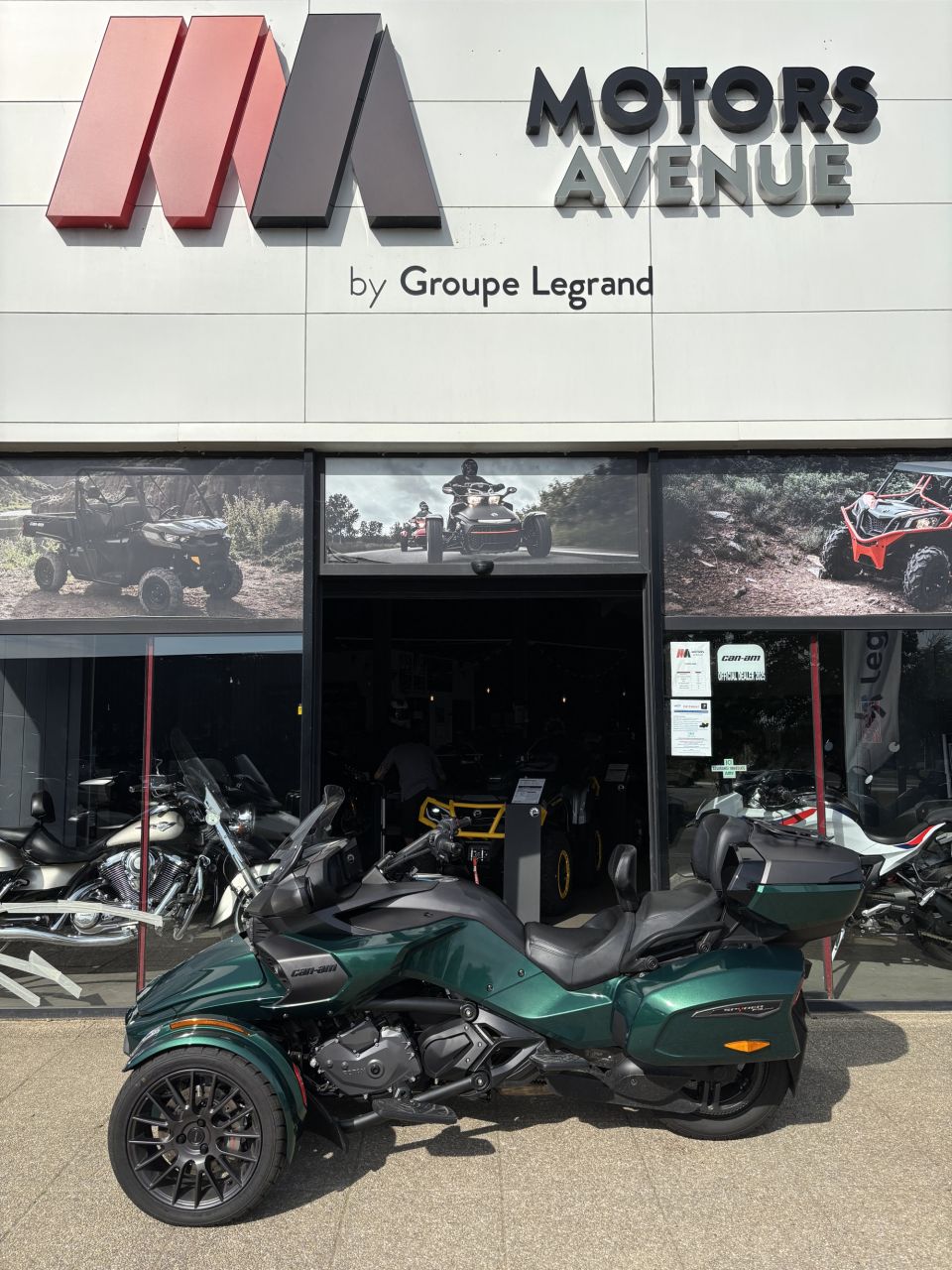 CAN-AM SPYDER F3-T LIM 4
