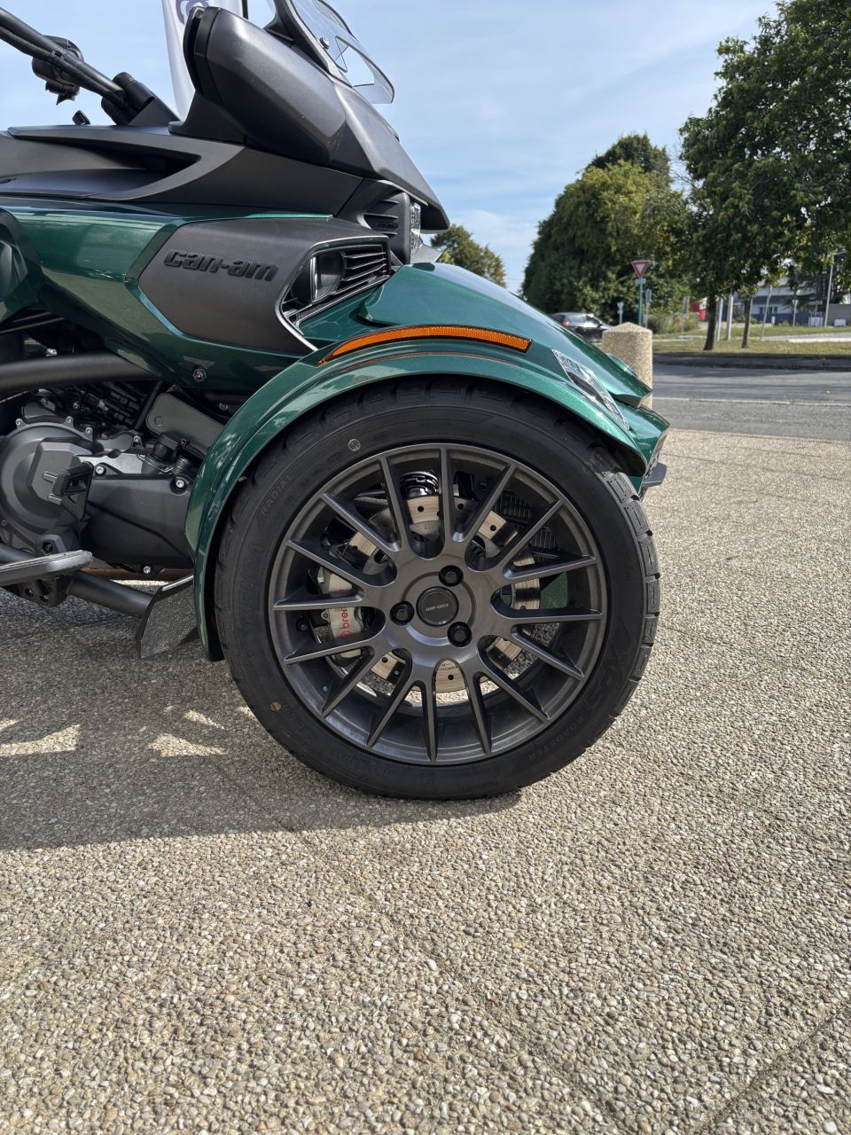 CAN-AM SPYDER F3-T LIM 4
