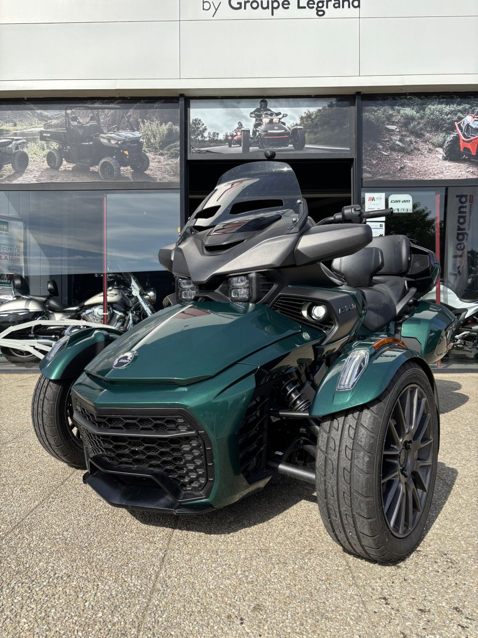 CAN-AM SPYDER F3-T LIM 4
