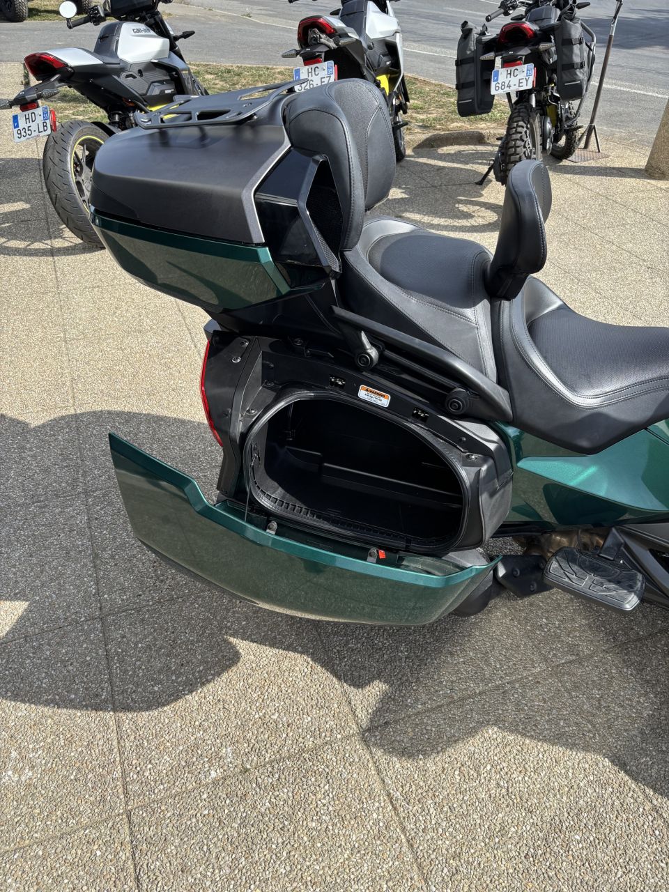 CAN-AM SPYDER F3-T LIM 4