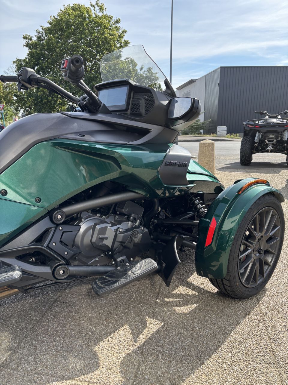 CAN-AM SPYDER F3-T LIM 4