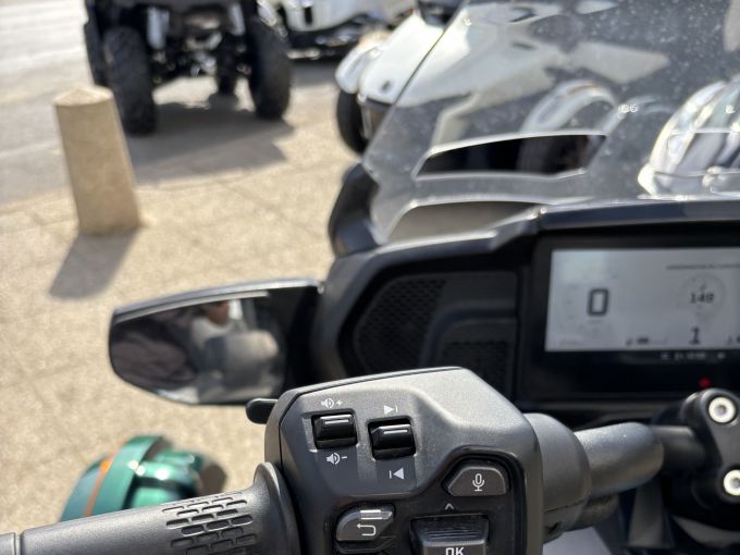 CAN-AM SPYDER F3-T LIM 4