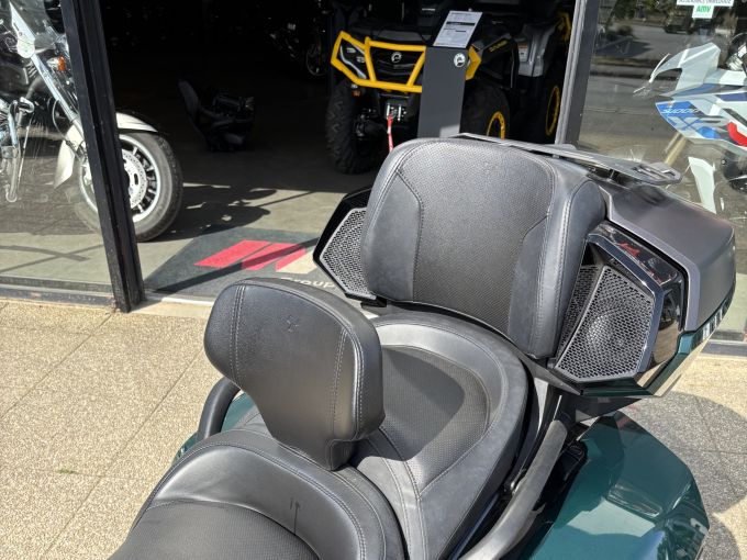 CAN-AM SPYDER F3-T LIM 4
