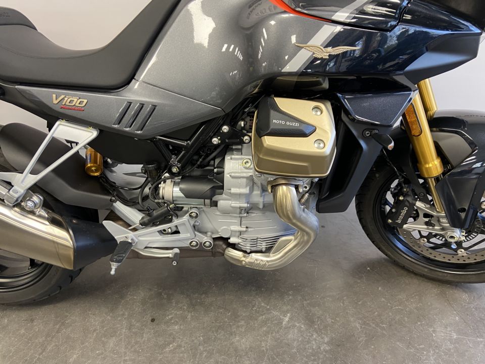 MOTO GUZZI V100  MANDELLO 4