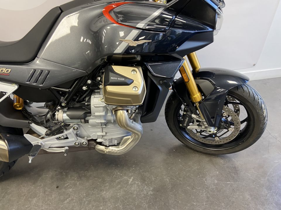 MOTO GUZZI V100  MANDELLO 4