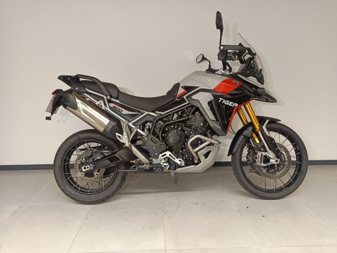 TRIUMPH TIGER 900 RALLY PRO 4