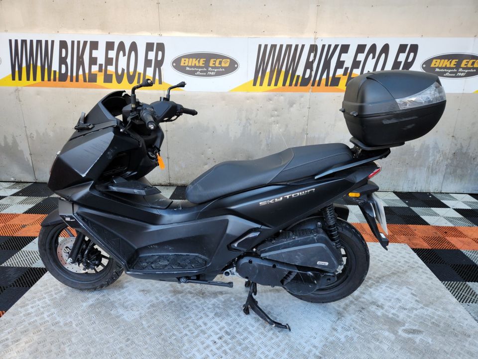 KYMCO Sky Town 125 4