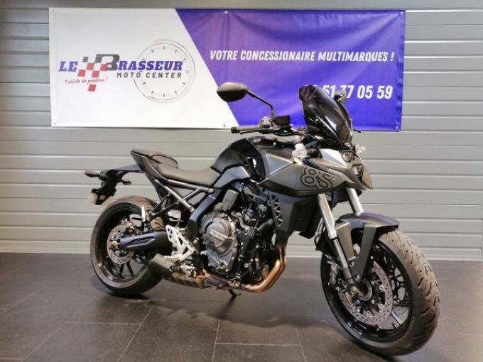 SUZUKI gsx-s 8S 4