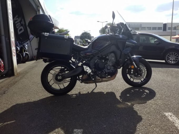 YAMAHA TRACER 9 4