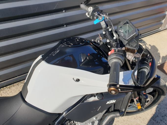 KTM 790 DUKE 4