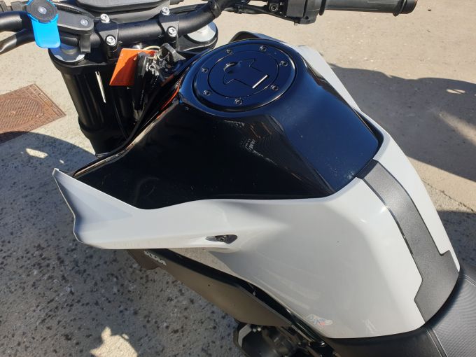 KTM 790 DUKE 4