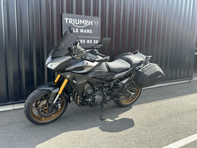 YAMAHA TRACER 900 4