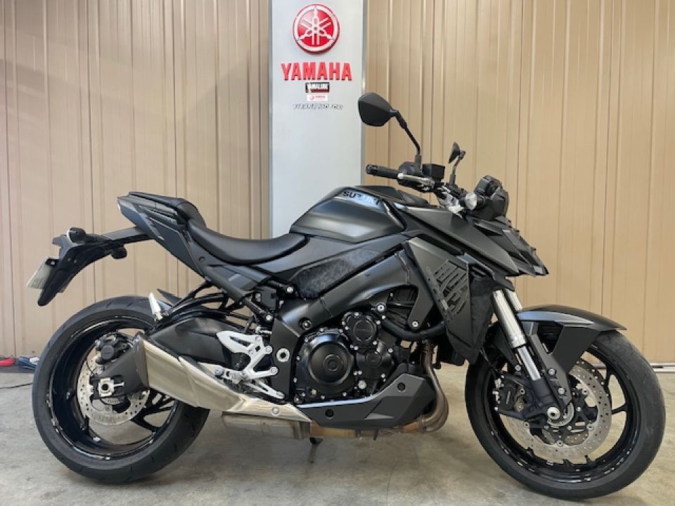 SUZUKI GSX-S 950 4