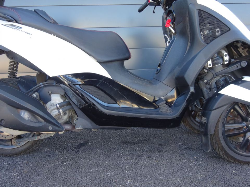 PIAGGIO MP3 300LT YOURBAN 4