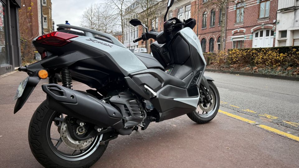 YAMAHA XMAX 125 TECH MAX 4