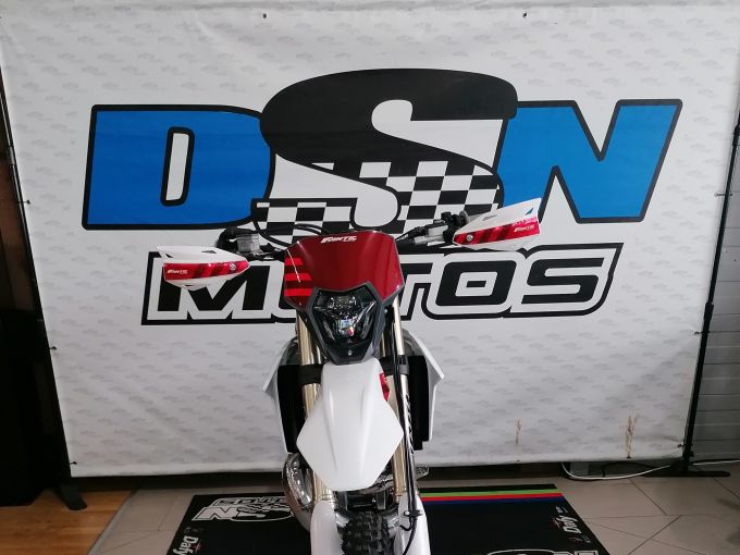 FANTIC FANTIC XE 300 ENDURO 2T MY24 BIANCO 4