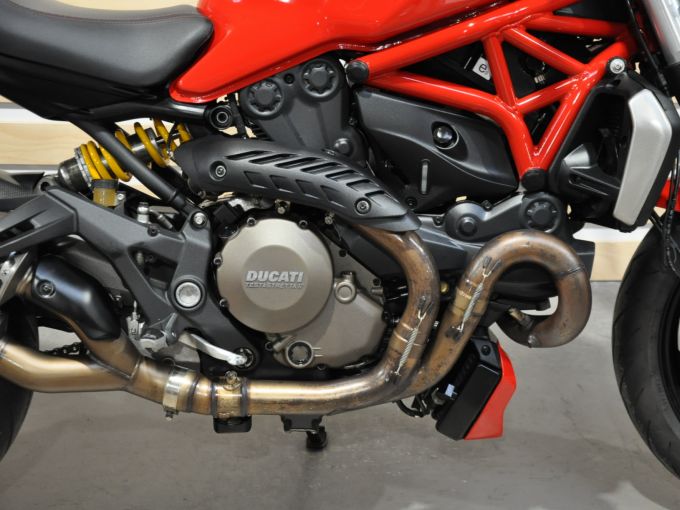 DUCATI MONSTER 1200 4