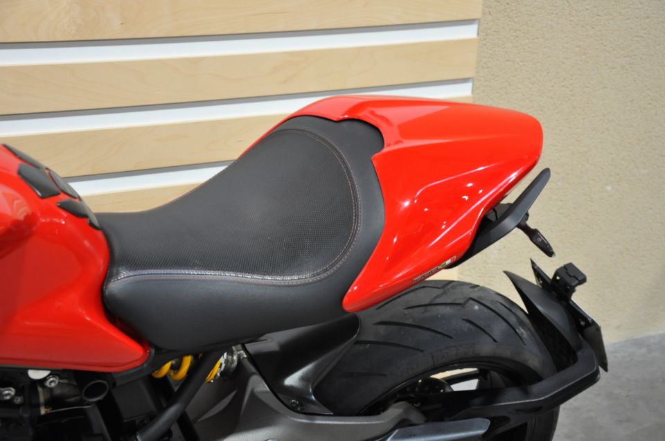 DUCATI MONSTER 1200 4