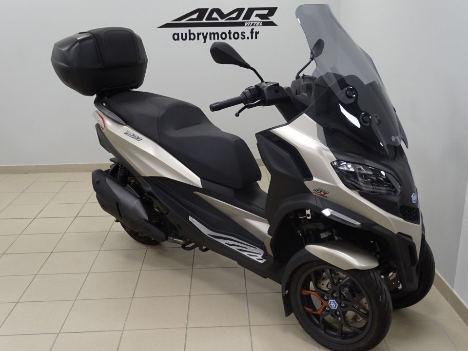 PIAGGIO MP3 500 HPE SPORT ADVANCED ABS ASR 4