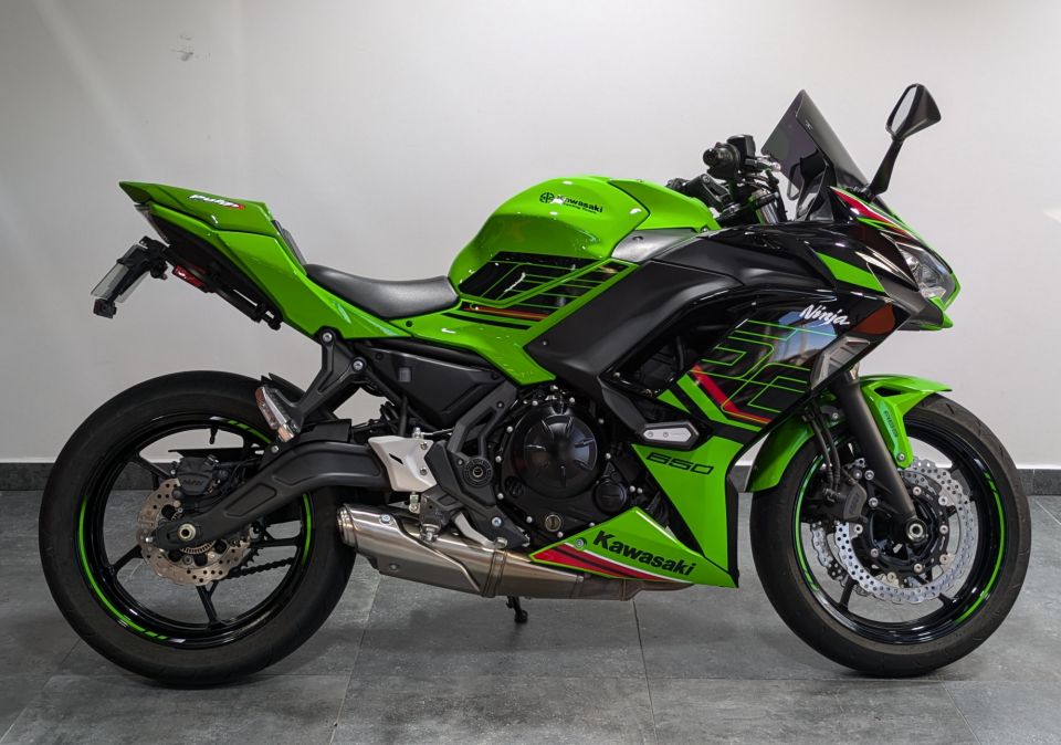 KAWASAKI NINJA 650 4