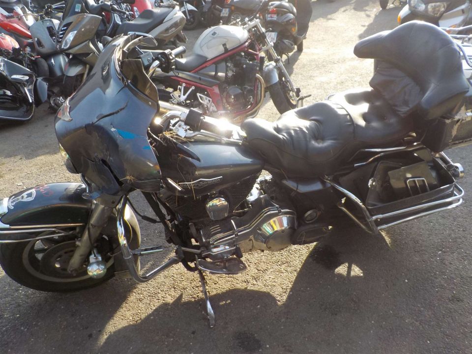 HARLEY-DAVIDSON TOURING ELECTRA GLIDE 1340 4