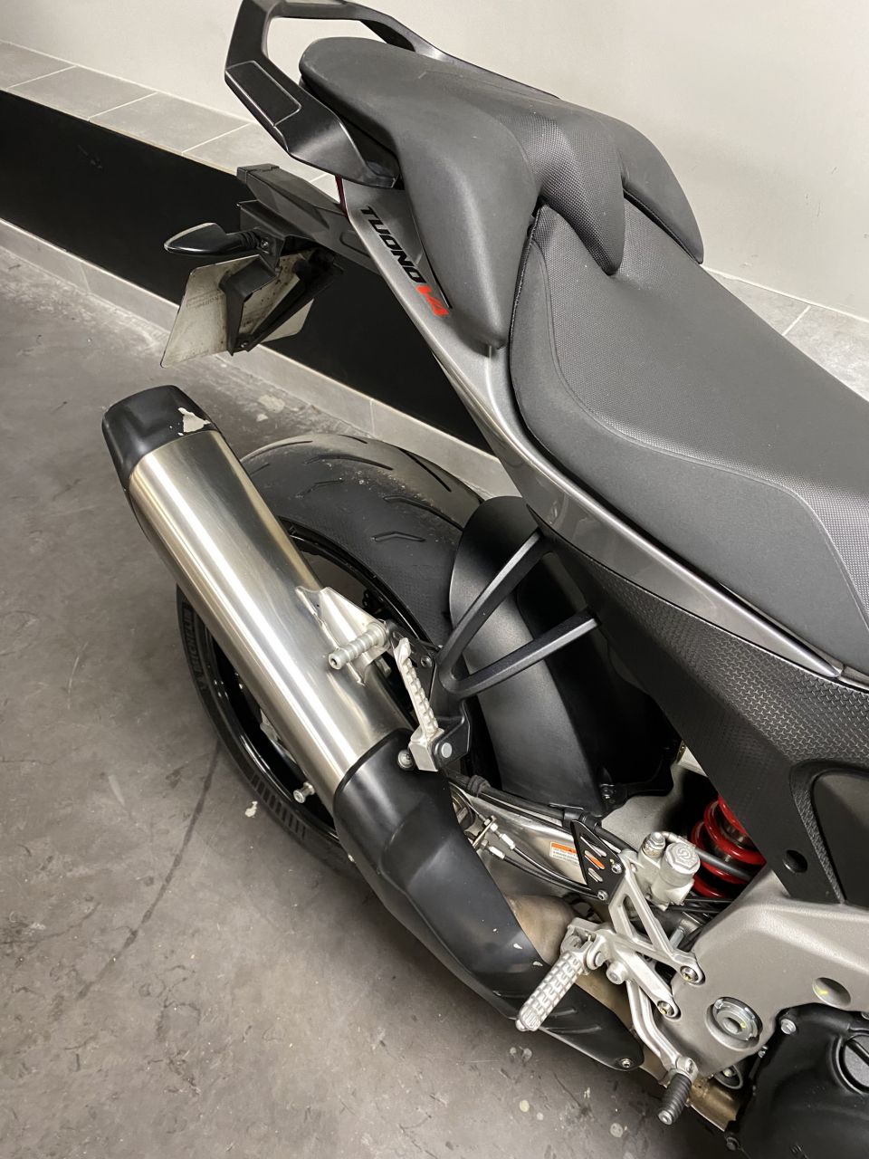 APRILIA TUONO 1100 V4 4