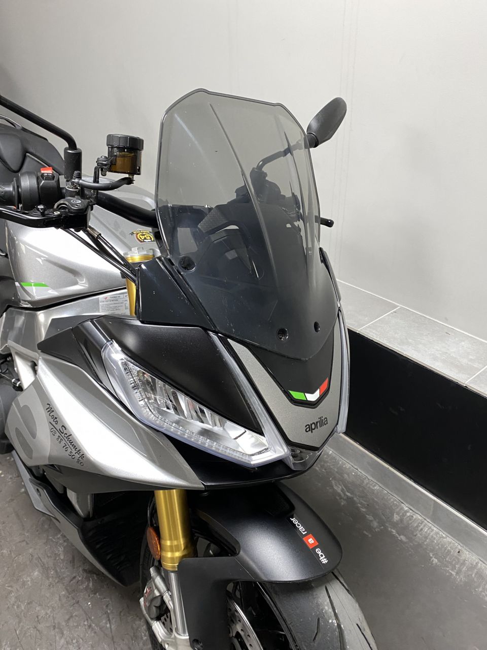 APRILIA TUONO 1100 V4 4
